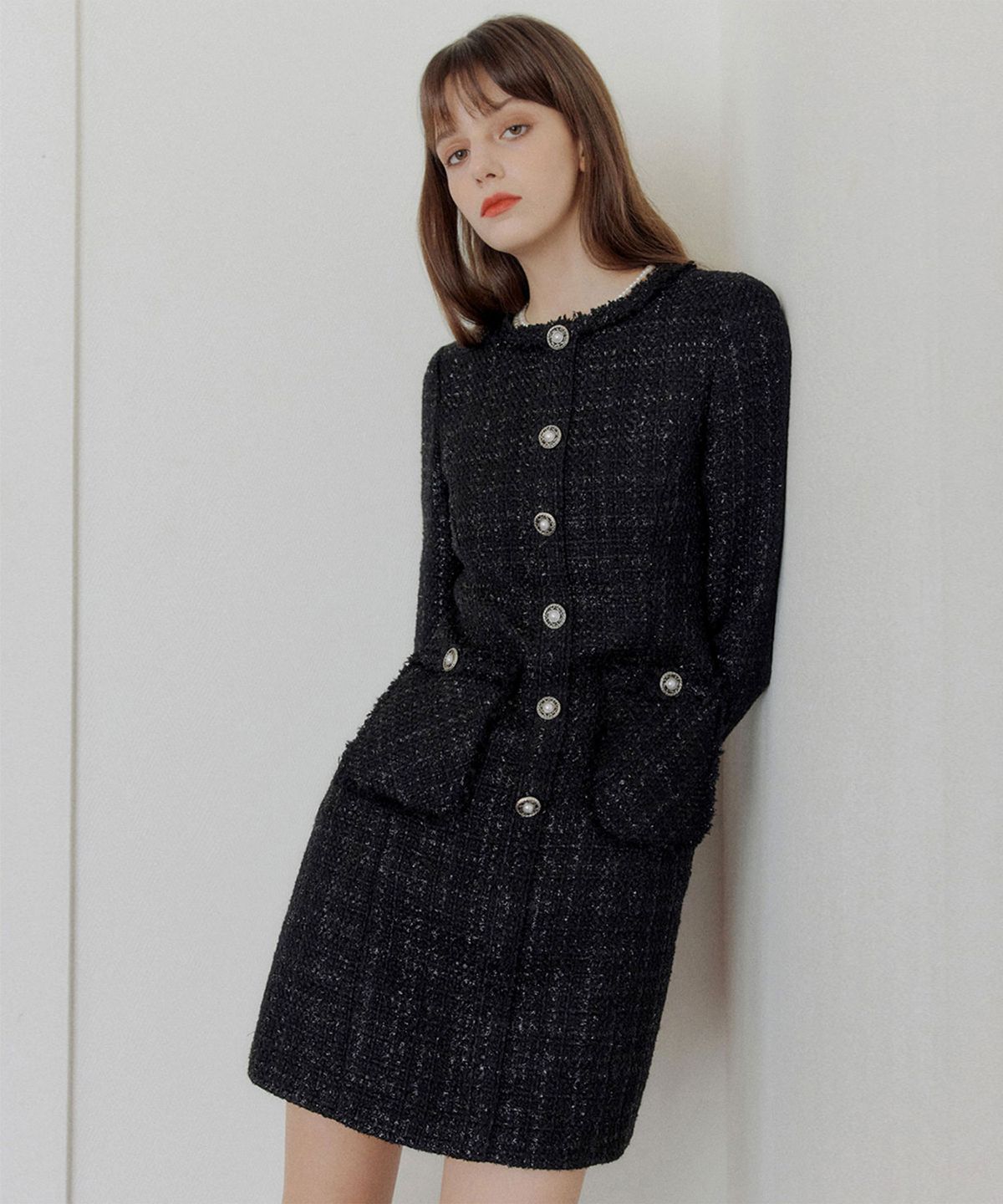 룩캐스트(LOOKAST) 블랙 라운드 트위드 원피스 / BLACK ROUND TWEED DRESS