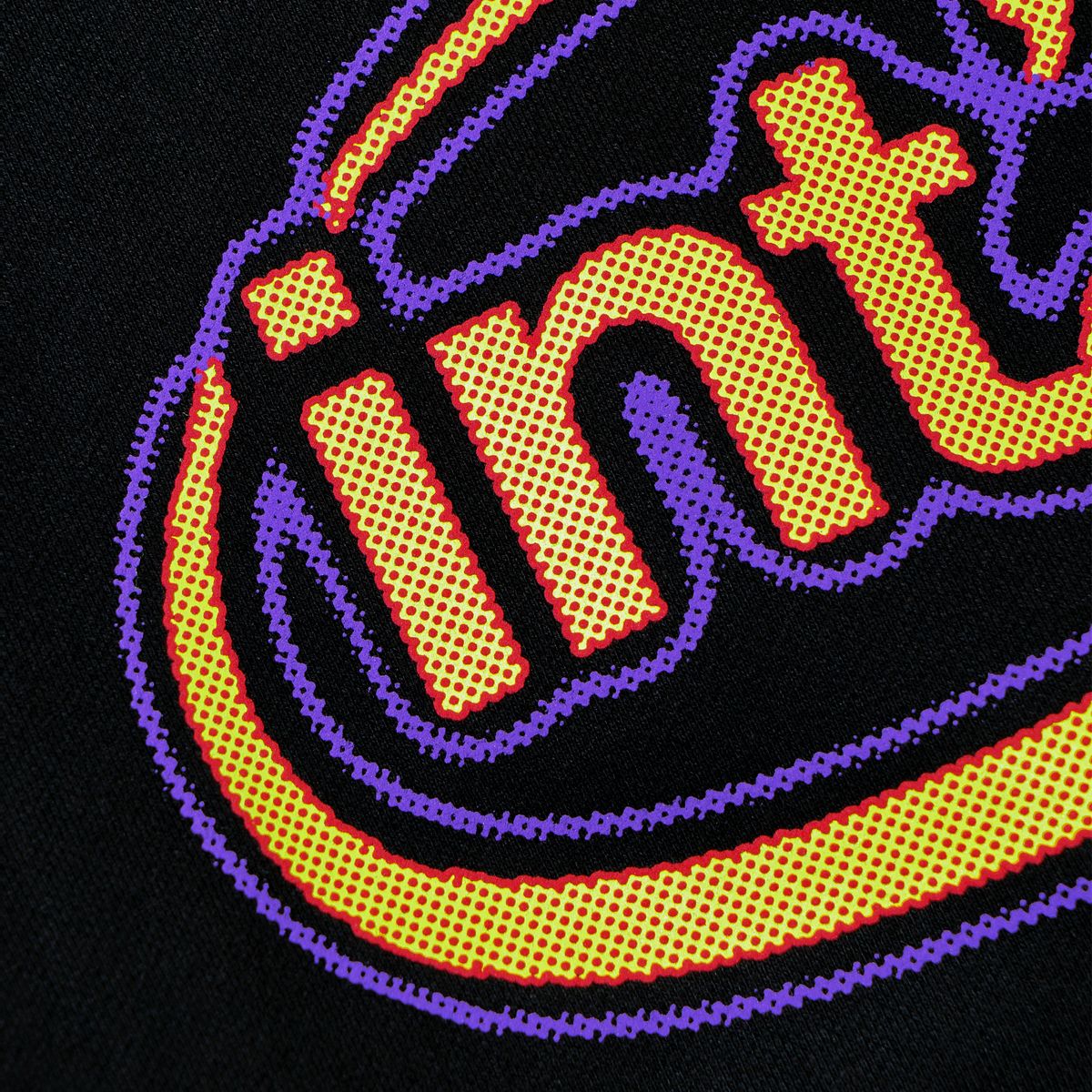 인터내셔널(THE INTERNATIIIONAL) intl Logo Hoodie