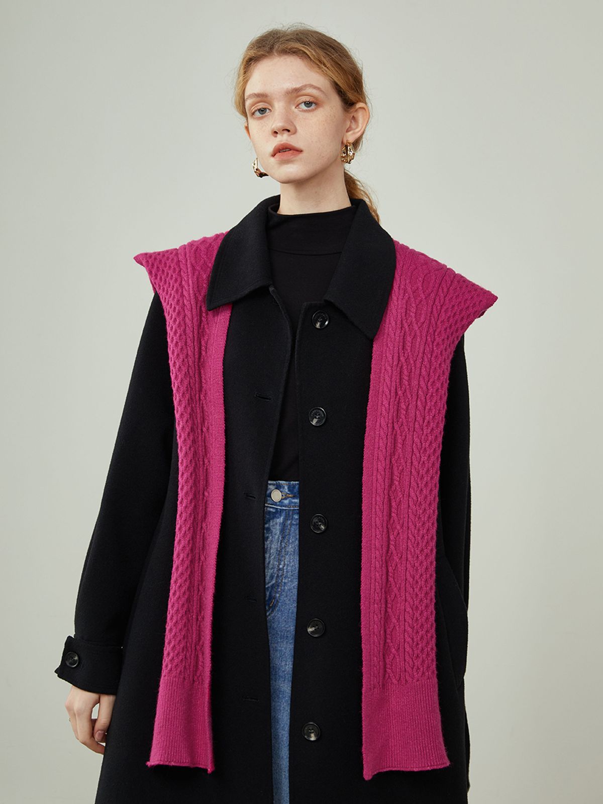 웬스데이딜라잇(WEDNESDAY DELIGHT) Sweater shoulder scarf