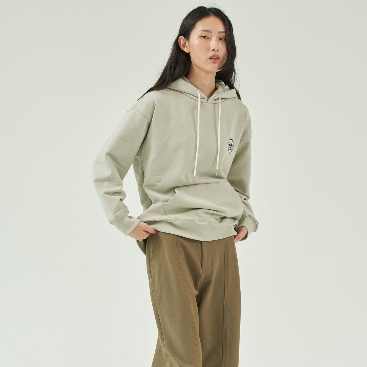 젠아더(ZNOTHER) 말티즈 헤비쭈리 후디 베이지