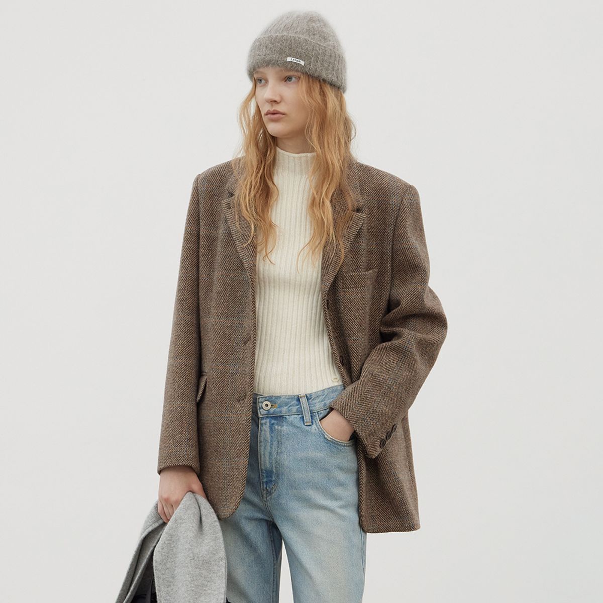 르바(LEVAR) Alpaca Check Quilting Jacket - Brown