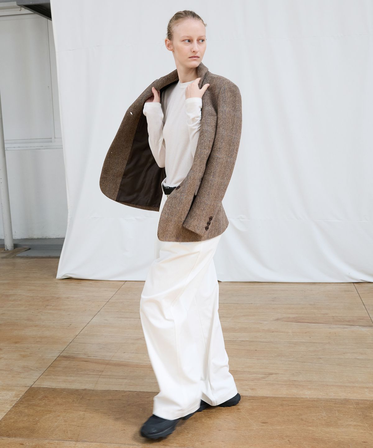 르바(LEVAR) Alpaca Check Quilting Jacket - Brown