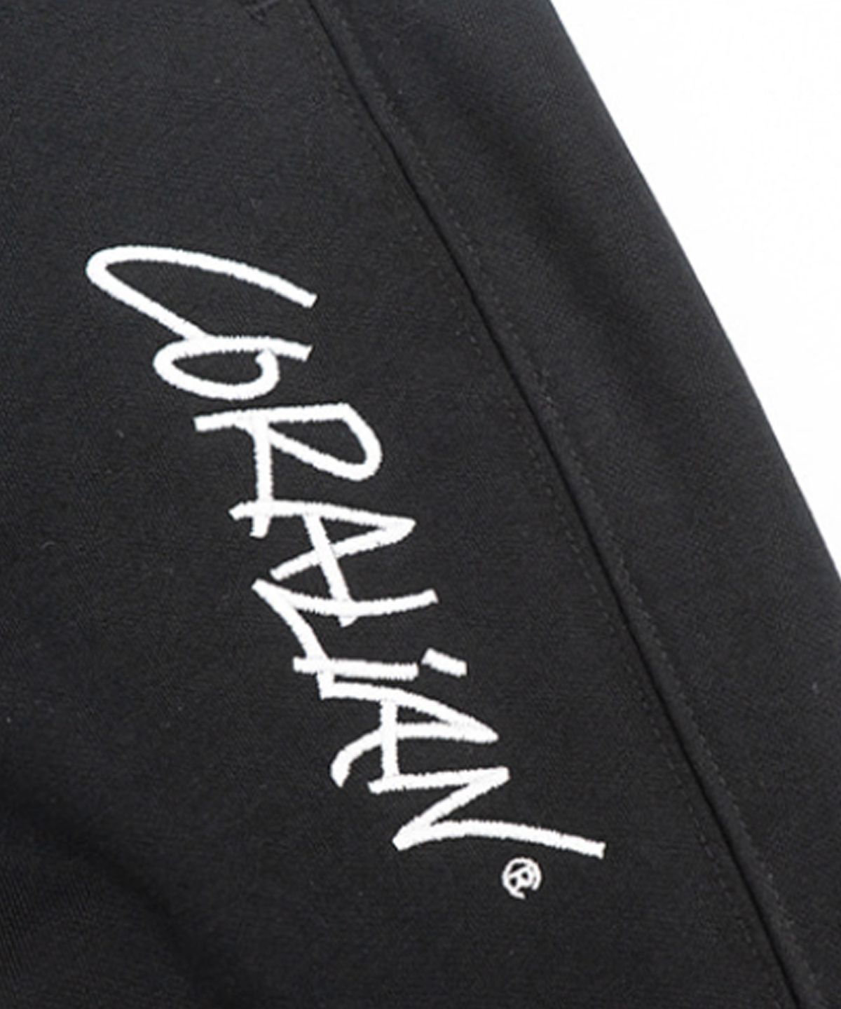 코랄리안(CORALIAN) 슬랜트 기모 트레이닝 조거 팬츠