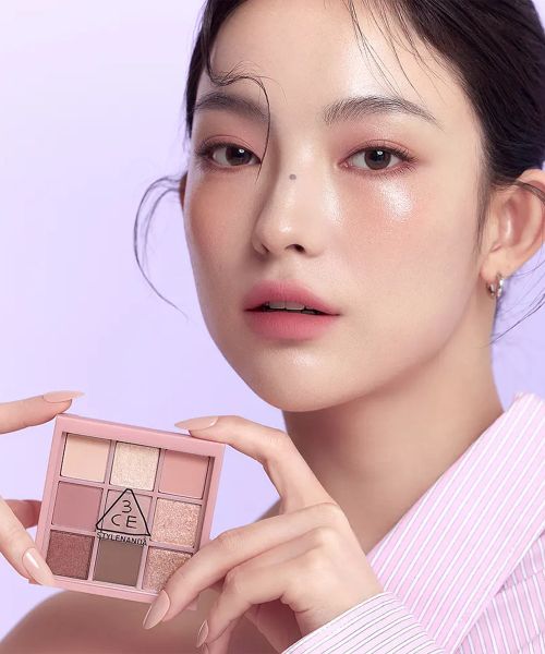 3CE Multi Eye Color Palette (with complimentary pink accent brush)