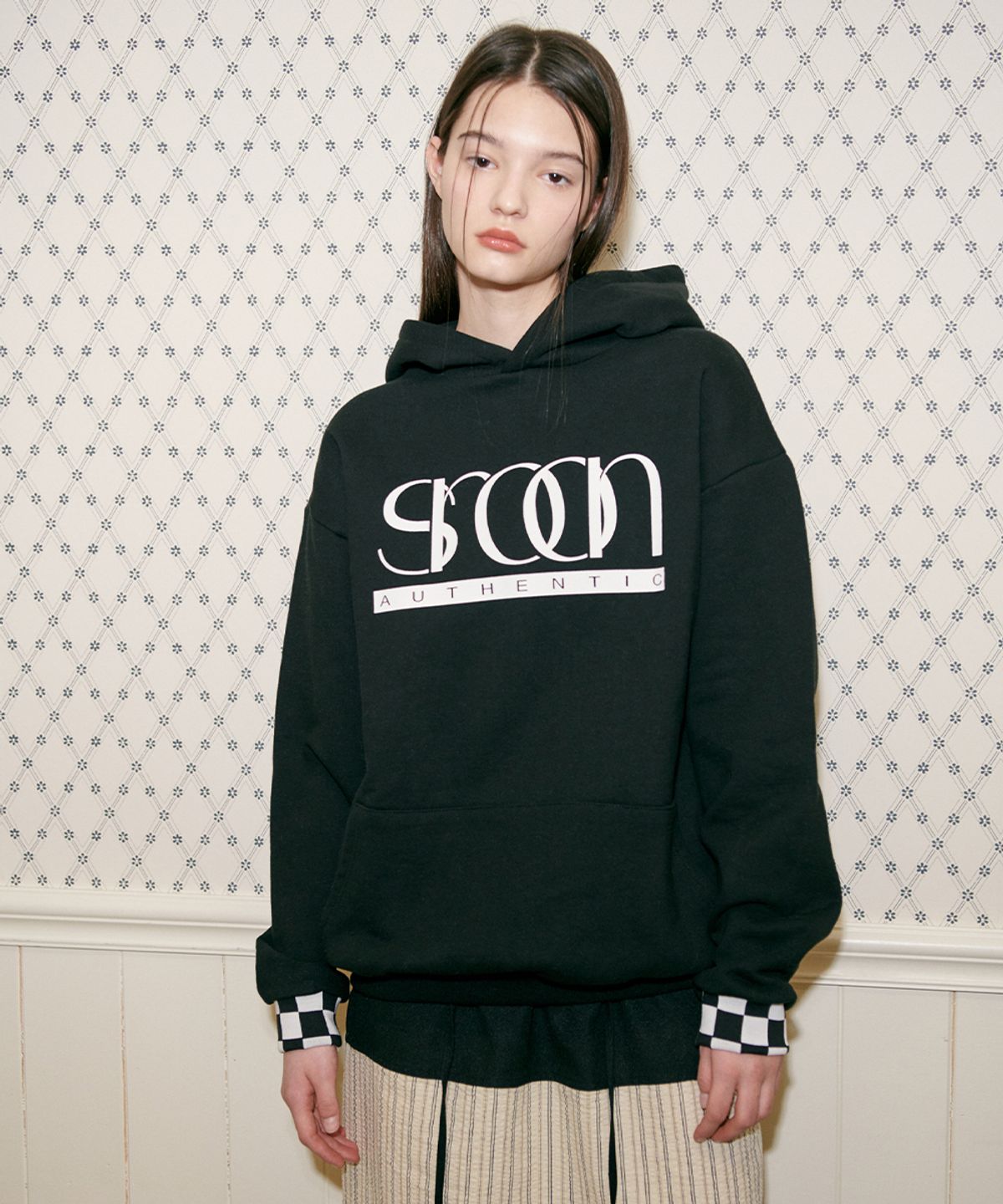 시눈(SINOON) AUTHENTIC LOGO HOODIE