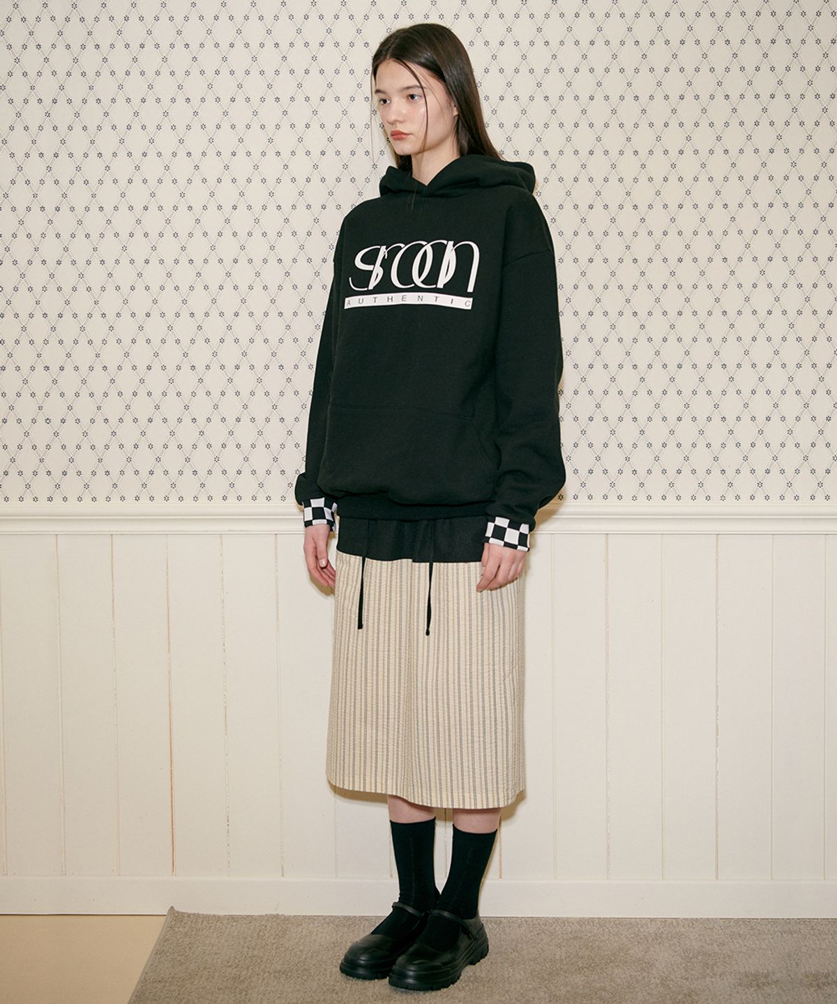시눈(SINOON) AUTHENTIC LOGO HOODIE