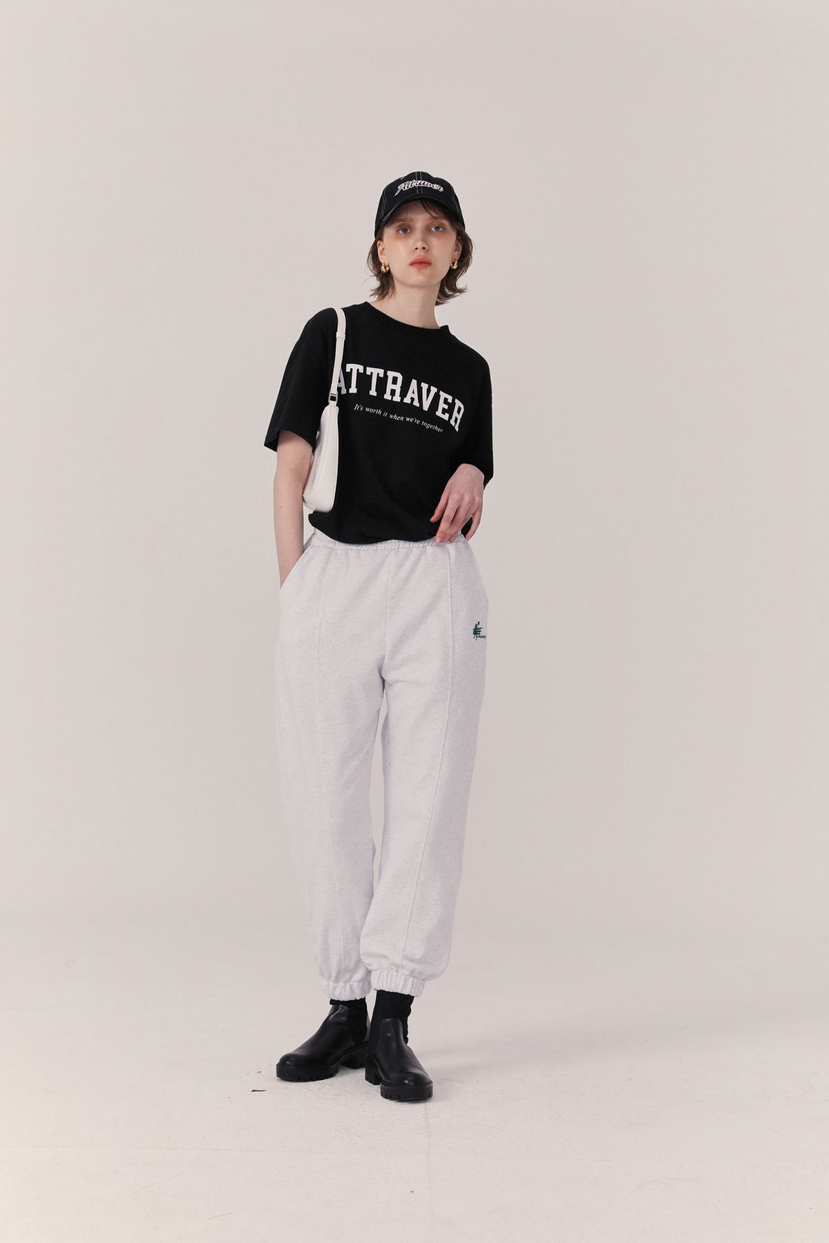 아뜨라베르(ATTRAVER) 베르 조거팬츠 멜란지