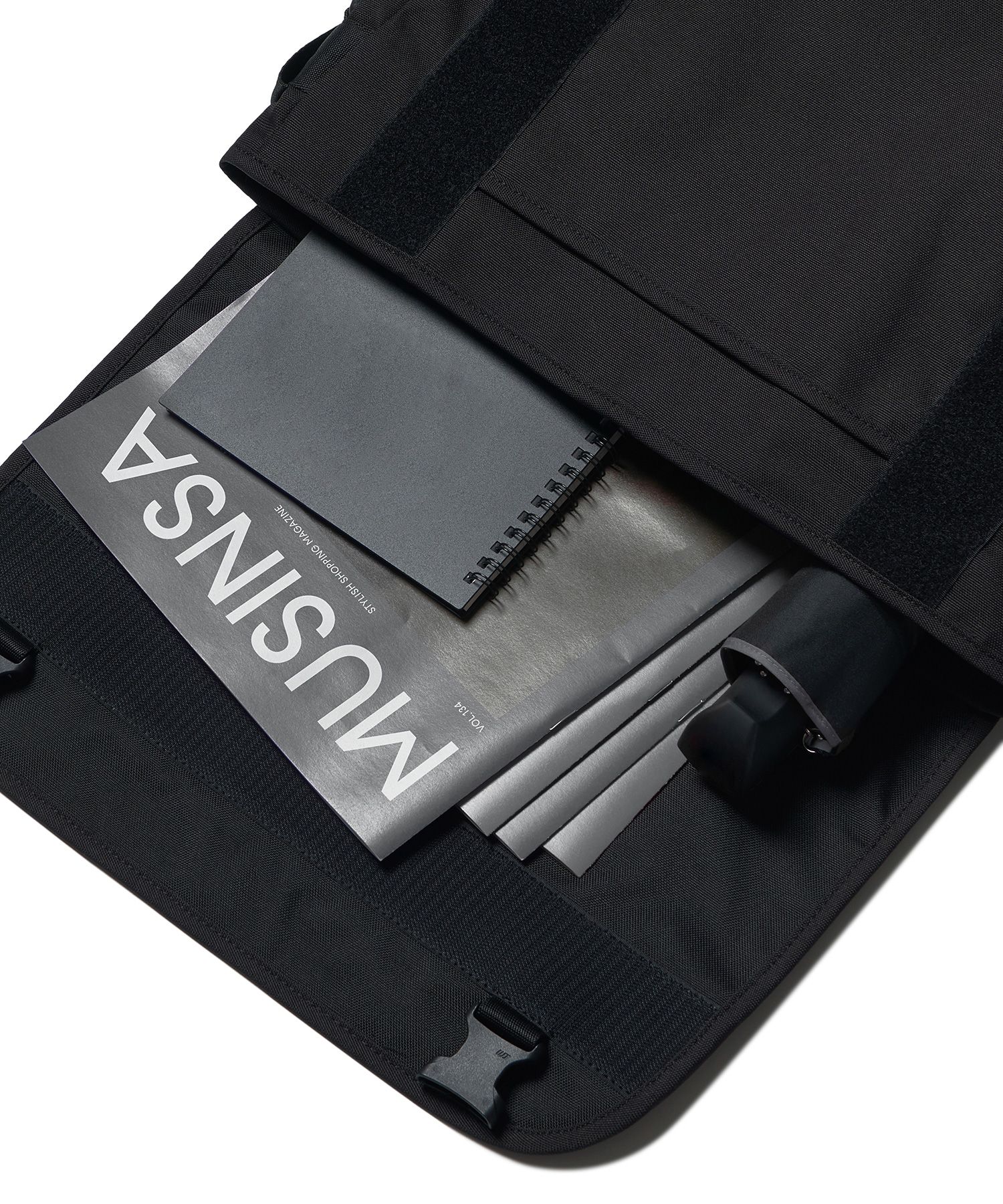 MUSINSA | MUSINSA STANDARD CORDURA MESSENGER BAG_BLACK