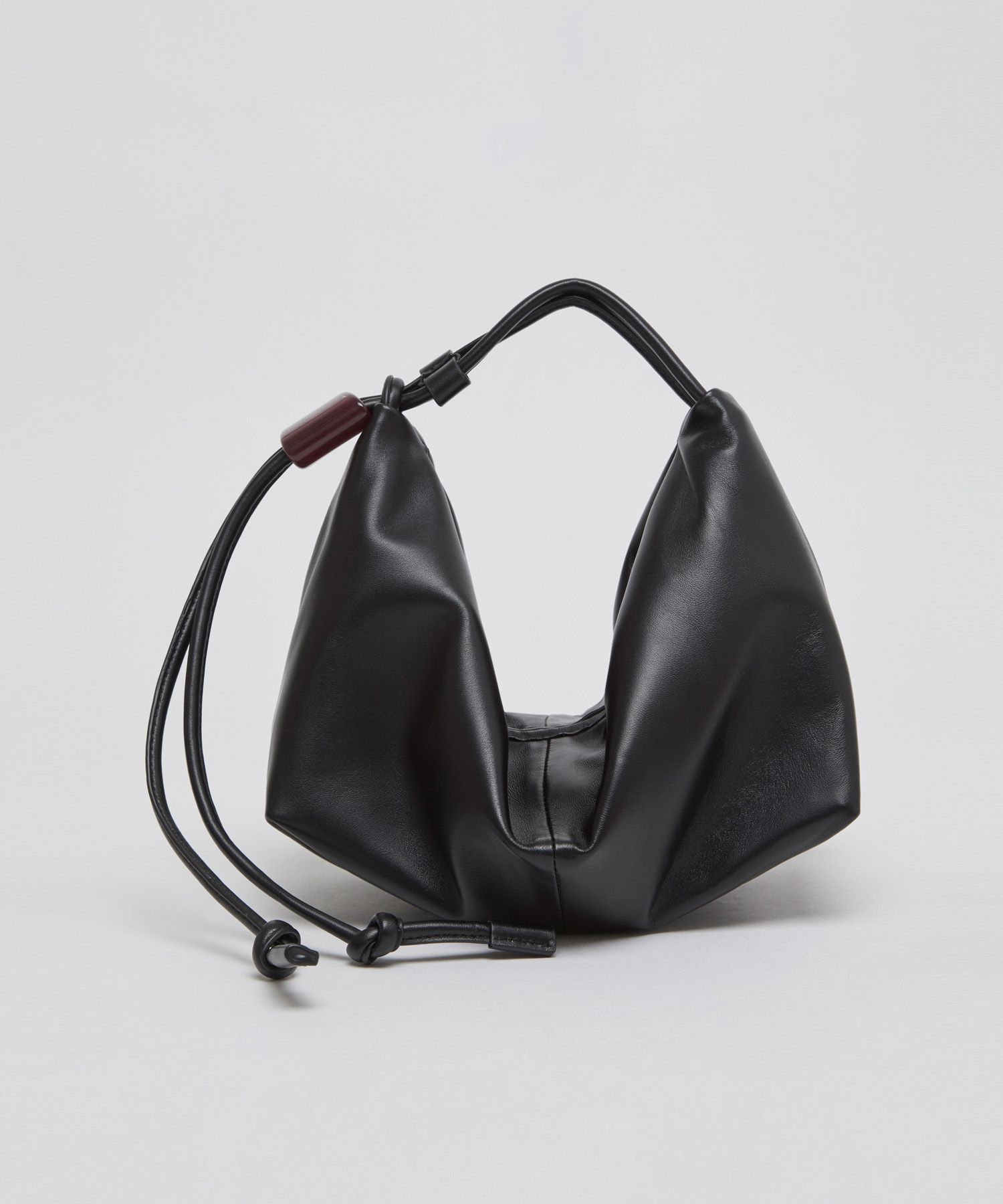 MUSINSA | Archivépke Ridge shoulder bag(Deep sleep)_OVBAX26004BLK