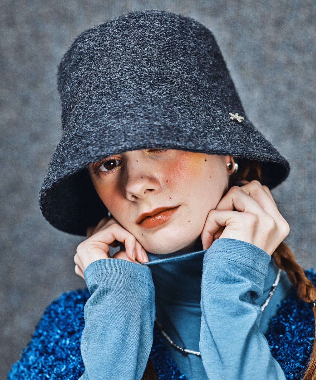 엘케블룸(ELKE BLOEM) BASIC WOOL CHARCOAL BUCKET HAT