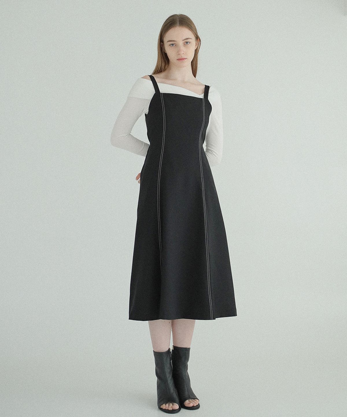 폴앤앨리스(PAUL&ALICE) CAMISOLE DRESS / BLACK