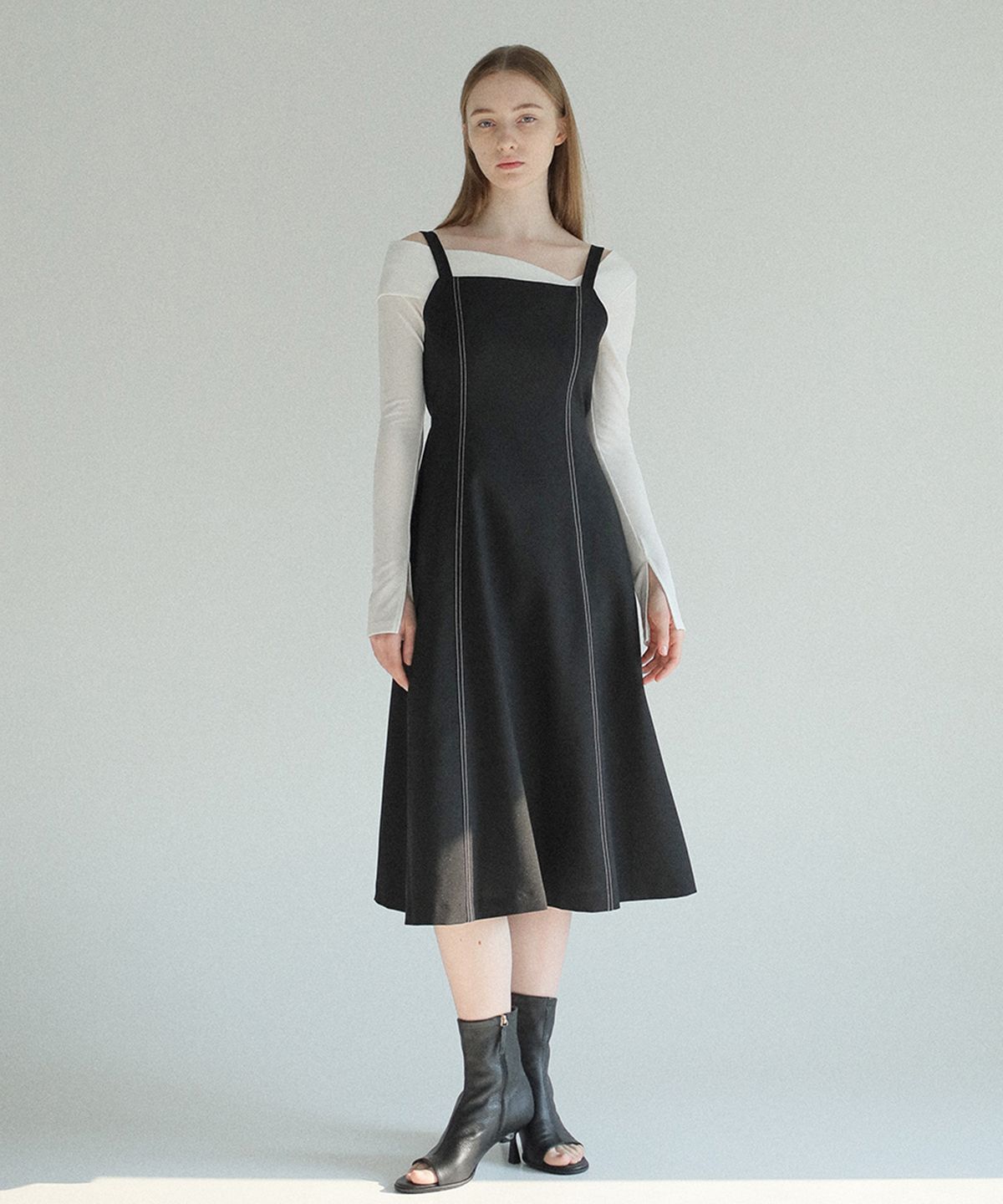 폴앤앨리스(PAUL&ALICE) CAMISOLE DRESS / BLACK
