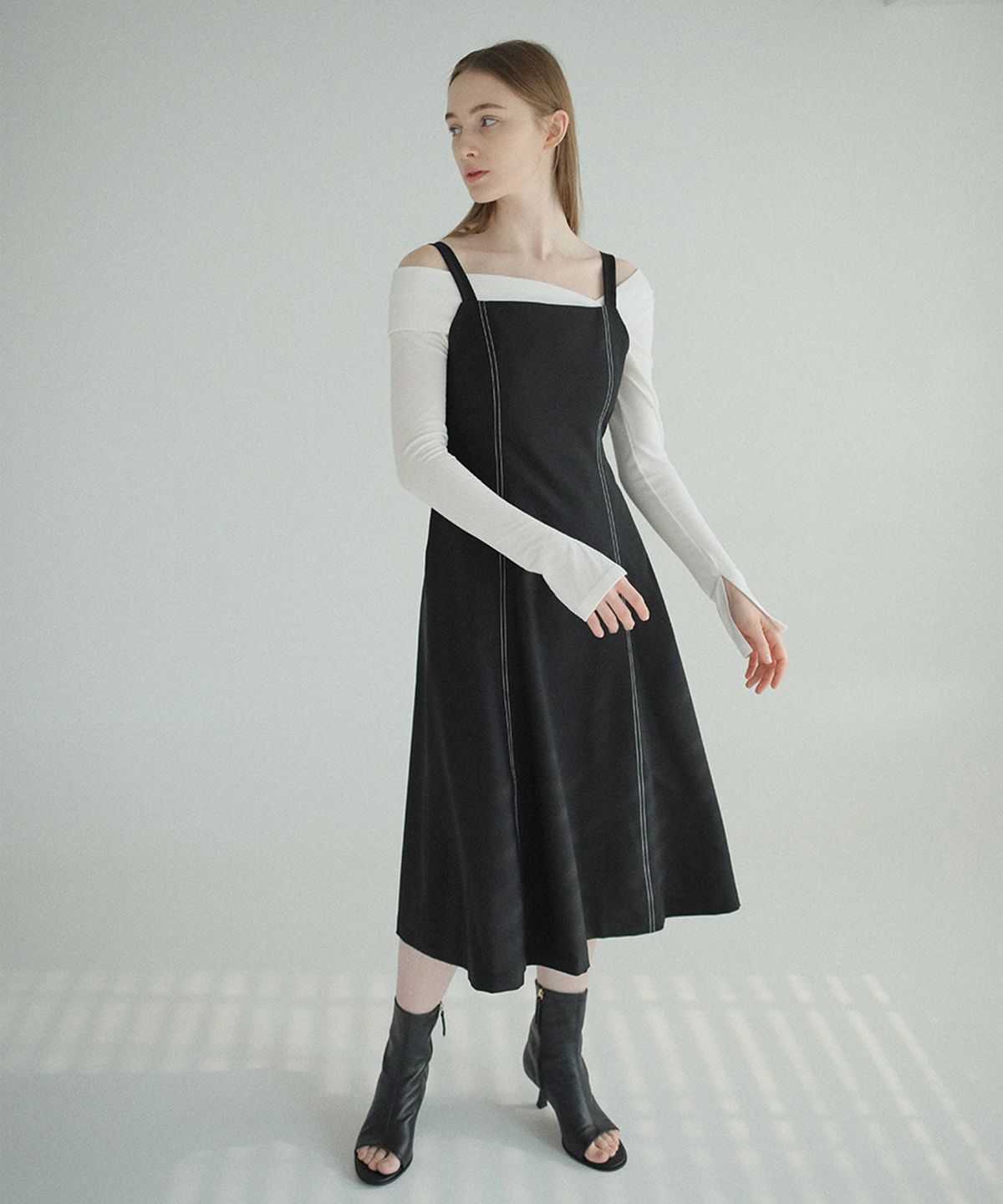 폴앤앨리스(PAUL&ALICE) CAMISOLE DRESS / BLACK