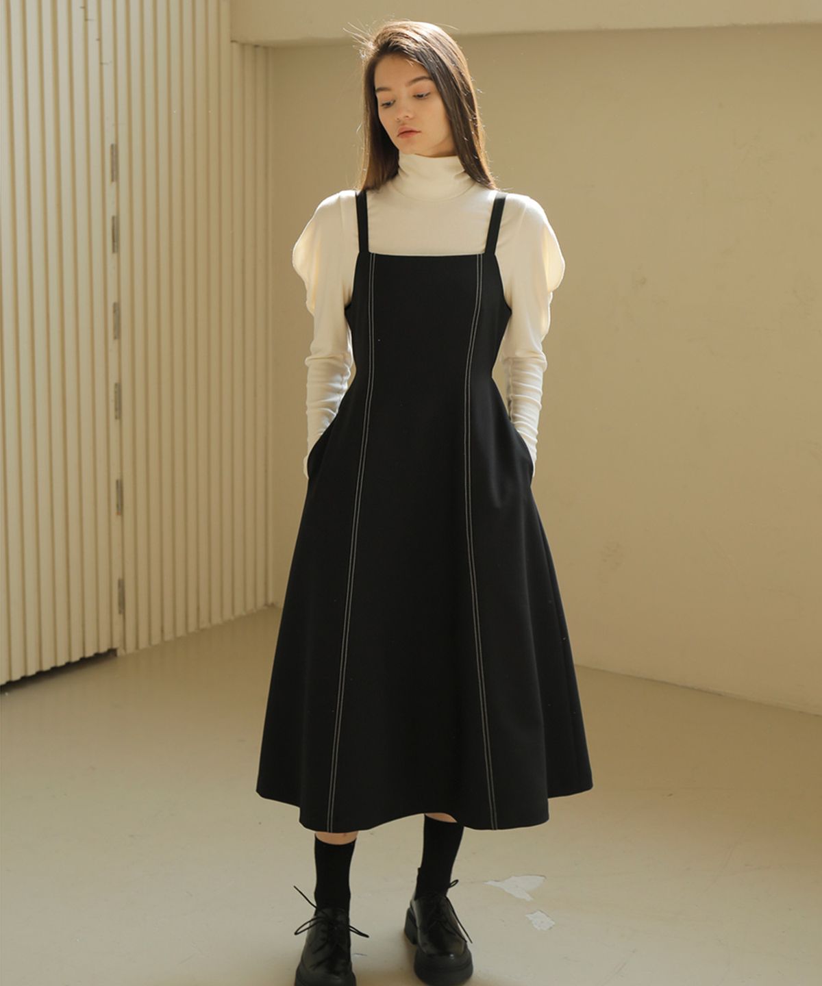 폴앤앨리스(PAUL&ALICE) CAMISOLE DRESS / BLACK