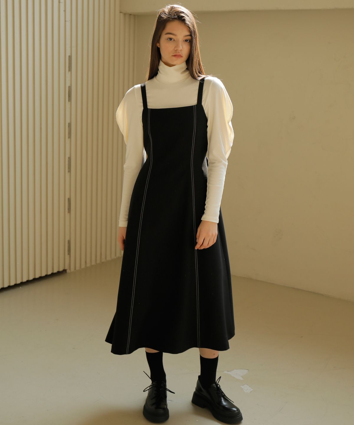 폴앤앨리스(PAUL&ALICE) CAMISOLE DRESS / BLACK
