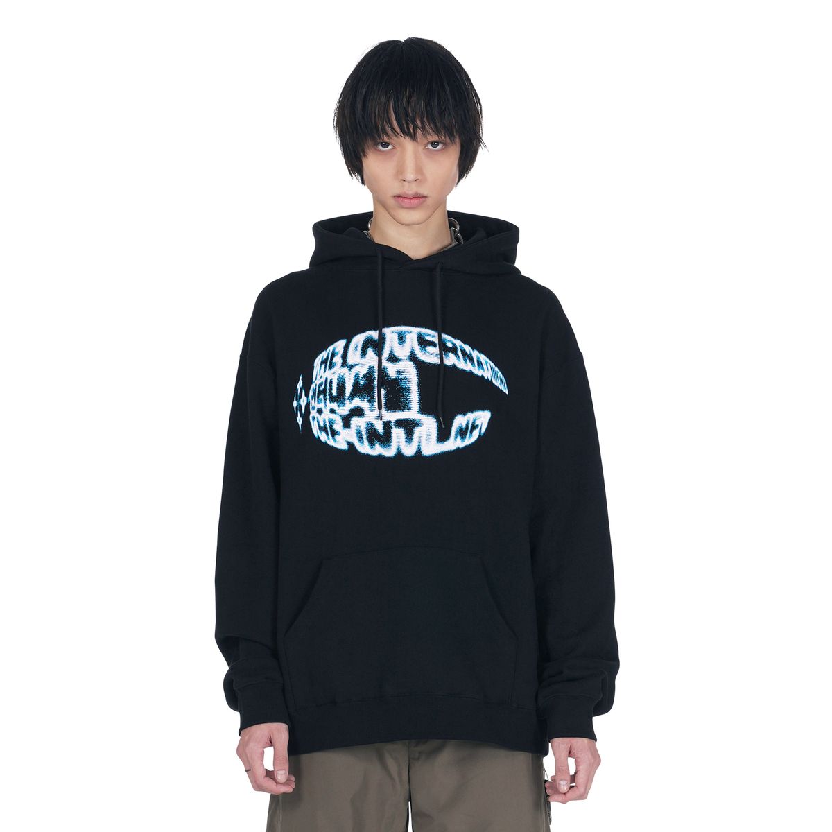인터내셔널(THE INTERNATIIIONAL) VD Logo Hoodie