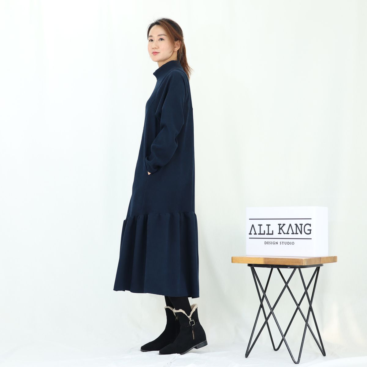 올강 디자인 스튜디오(ALL KANG DESIGN STUDIO) 코듀로이 언발 프릴 롱원피스