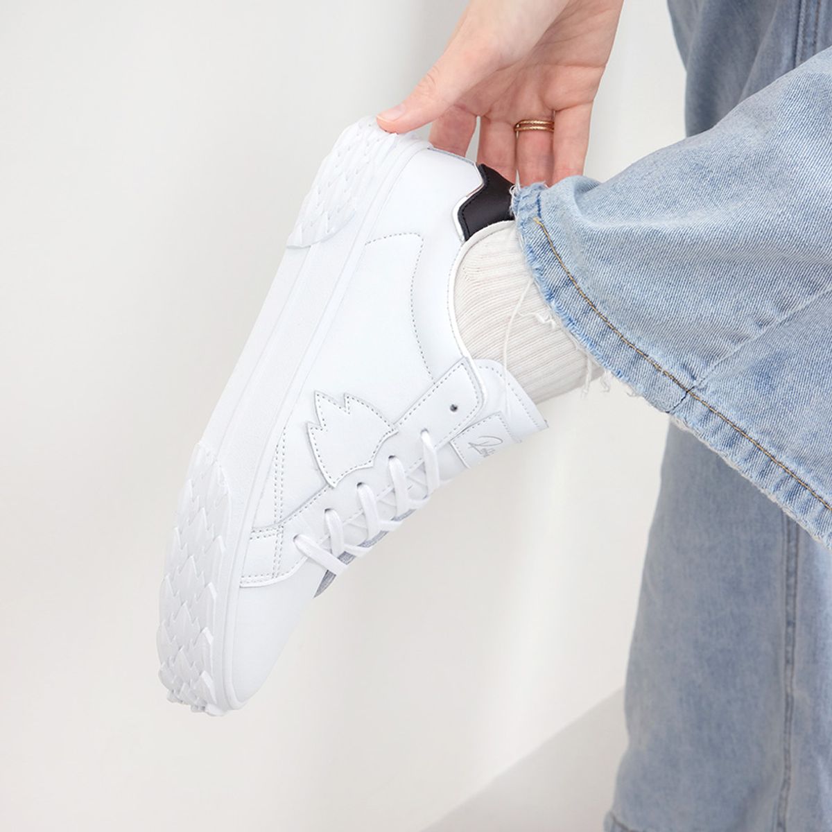 리블렛츠더블엠(REBLETSWM) 마코W 레더 화이트 MAKO W LEATHER WHITE