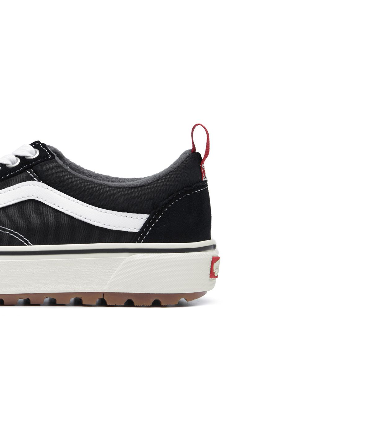 반스(VANS) 올드스쿨 MTE-1 - 블랙:화이트 / VN0A5I12Y281