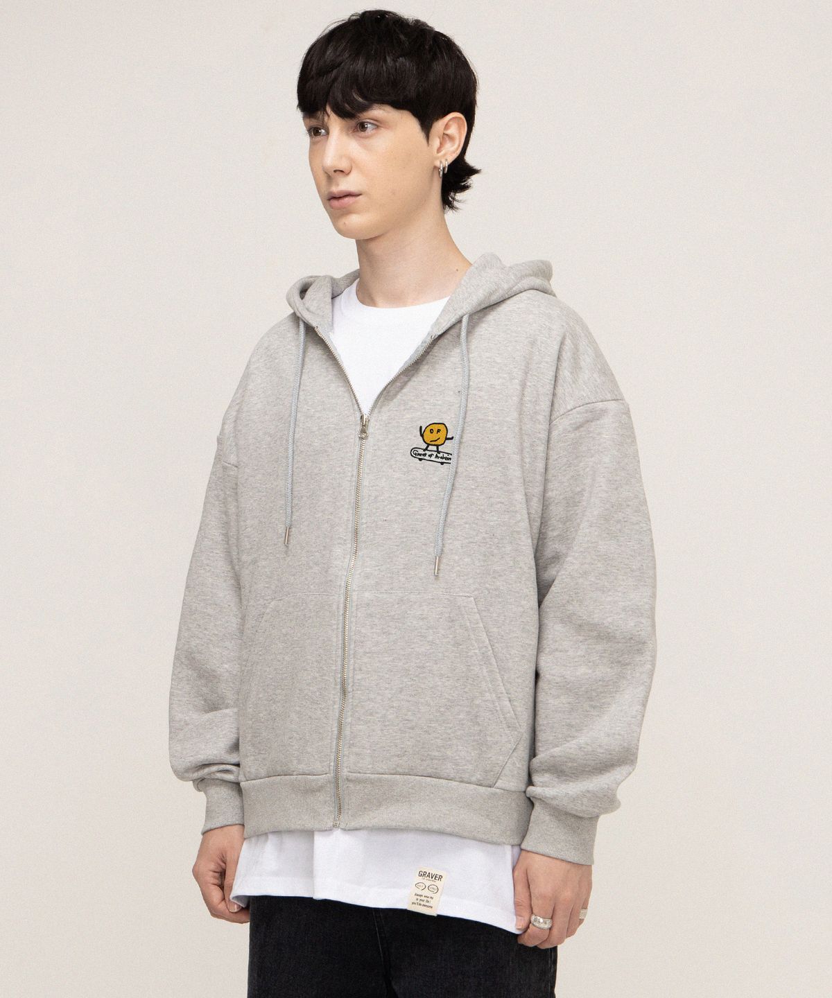 그레이버(GRAVER) [UNISEX]도트보드 자수 후드집업_그레이
