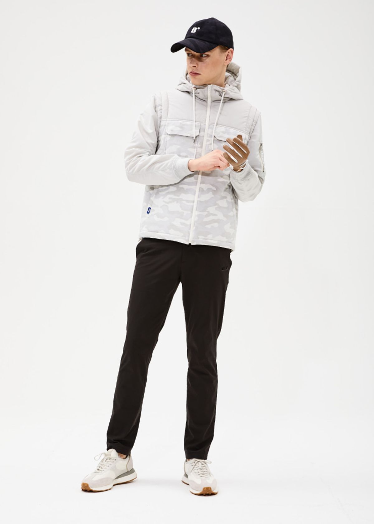 블루닷(BLUDOT) SIGNATURE STRETCH PANTS_KH