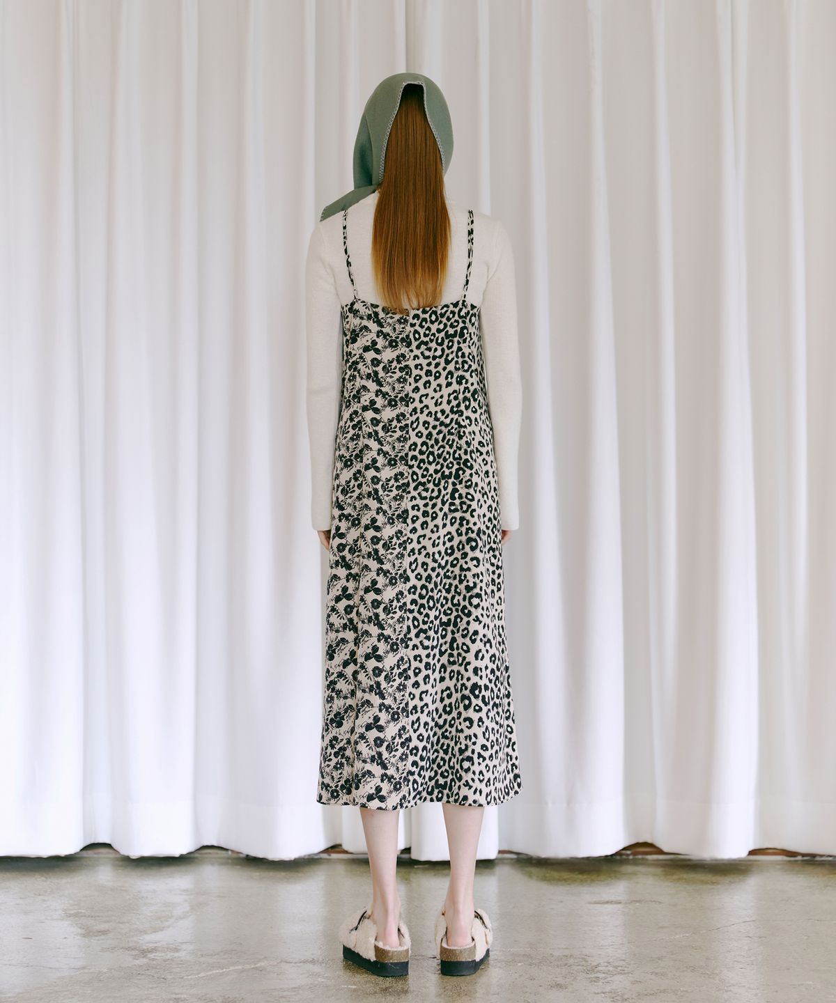 에트몽(ETMON) Bell Sleeve Knit Top  Ivory