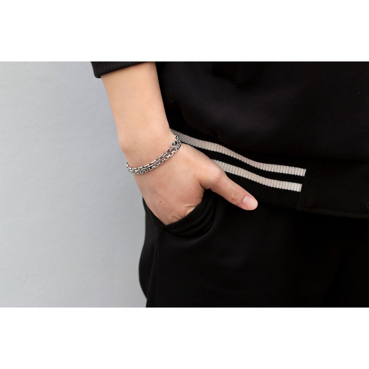 종로공장(JONGNOGONGJANG) 실버 925 사각 클립 체인 팔찌 (Silver Chain bracelet)