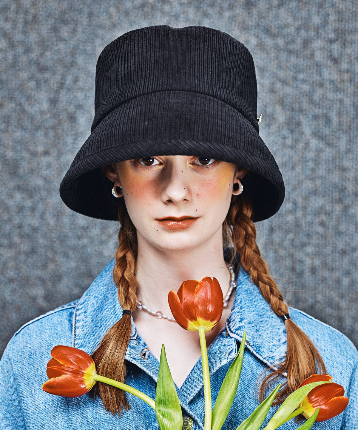 엘케블룸(ELKE BLOEM) BASIC CORDUROY BLACK BUCKET HAT