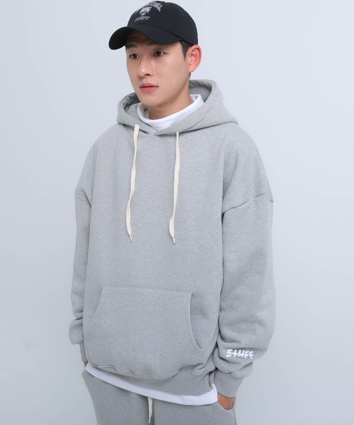 스터프(STUFF) 베이직 로고 후드티 그레이