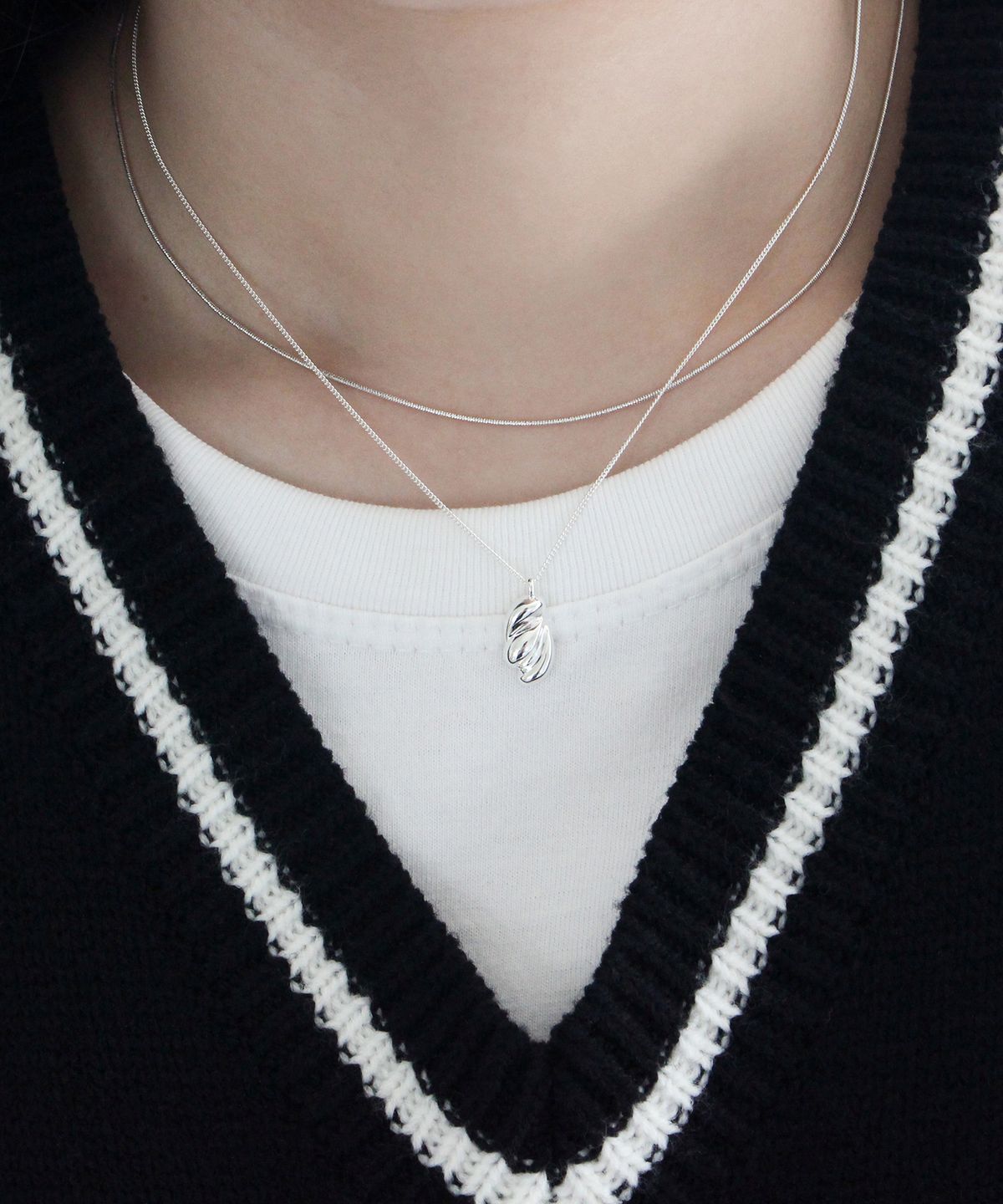 메이딘리(MADIN'LY) Collage necklace