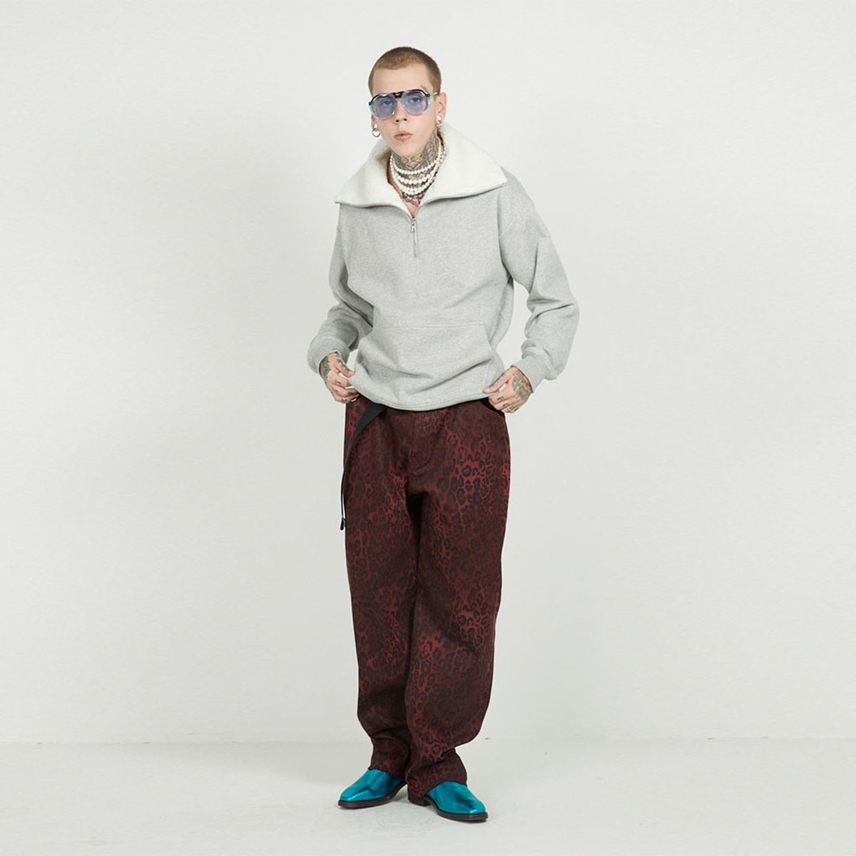 에프엠9102(FM91.02) FLEECE COLLAR HALF ZIP CREW_grey