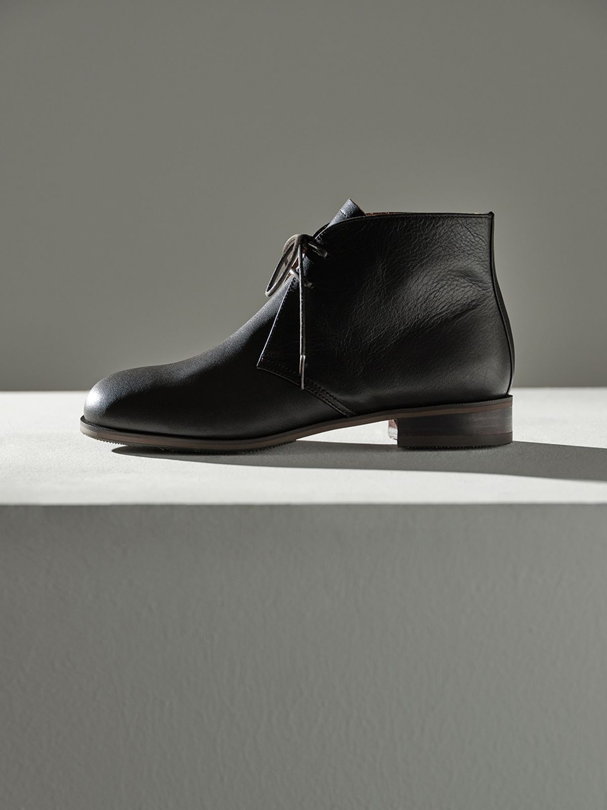 흰(HEENN) CHUKKA BOOTS_DARK BROWN