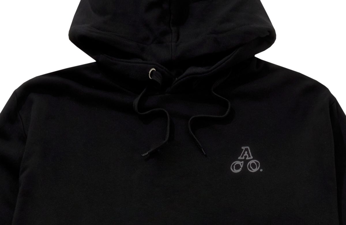어퍼스트로피 콤마(APOSTROPHE COMMA) 더블 ACO 로고 후디 (블랙/화이트)