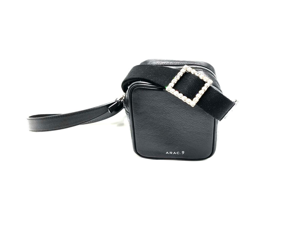 아라크나인(ARAC.9) SQUARE CRISTAL STRAP - Black