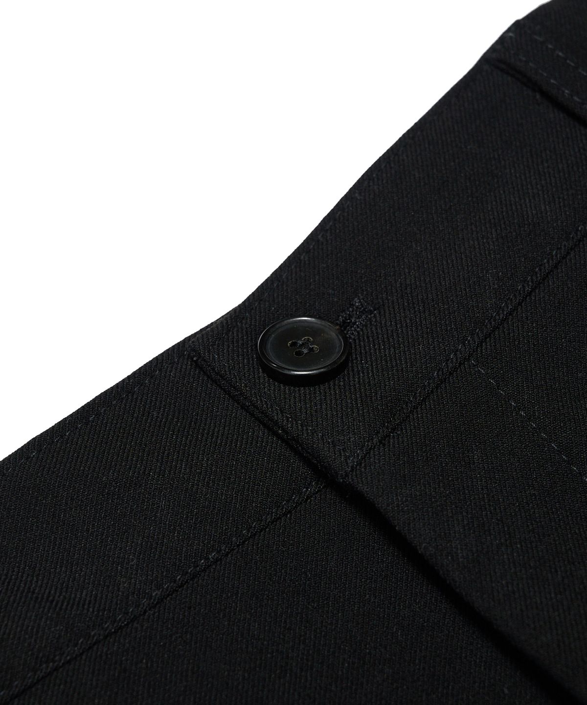 핀스드룩(FINSDRUCK) IN BANDING SEMI-WIDE FIT WIDE TURN-UP SLACKS(BLACK)