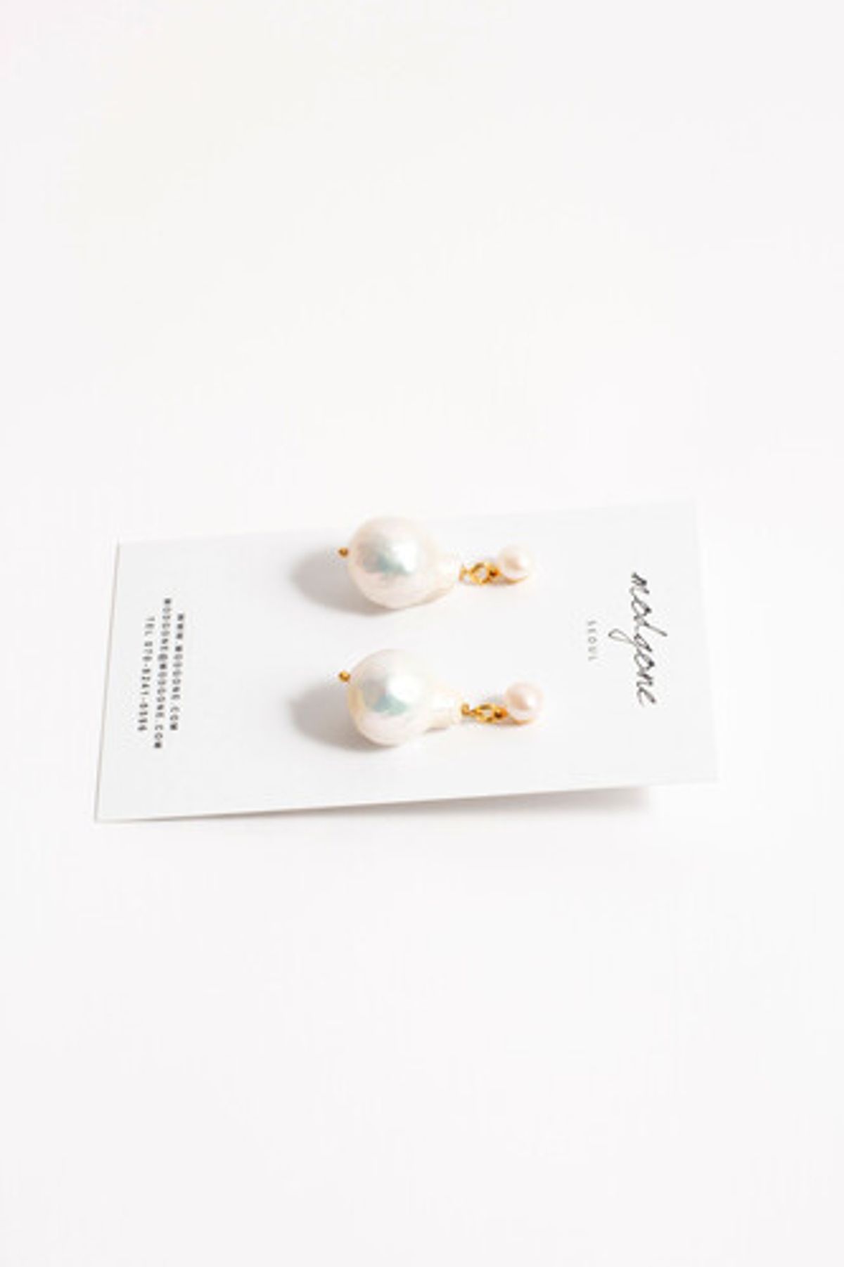 모드곤(MODGONE) [모드곤] 바로크 담수진주 귀걸이 Baroque Fresh Water Pearls earring