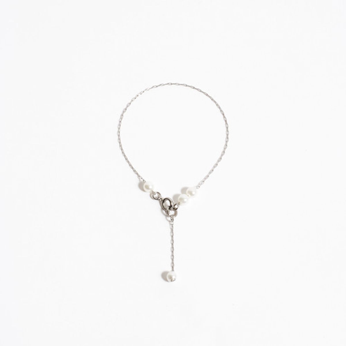 모드곤(MODGONE) 작은 진주 방울 실버톤 팔찌 Tiny Pearls Silver-tone Bracelet