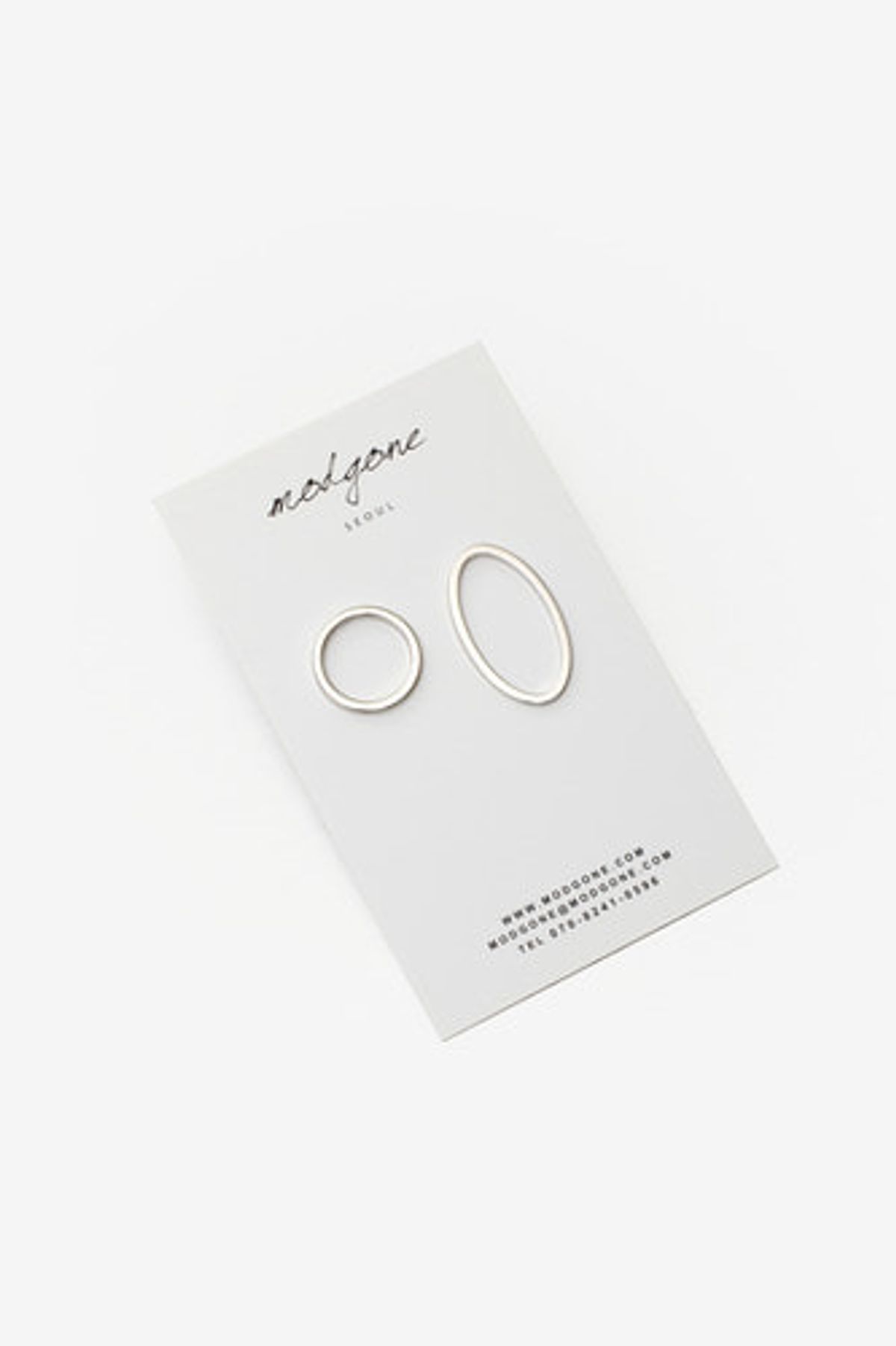 모드곤(MODGONE) 실버 써클 이어링 Double circle earring(white Gold)
