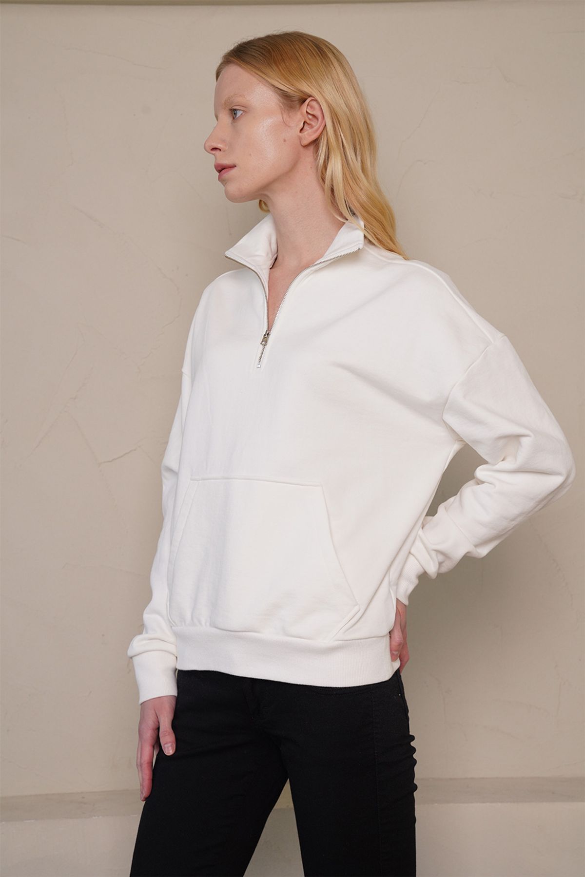 레터스(LETTUCE) Alice zip sweat shirts