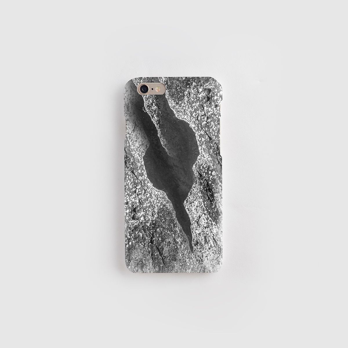 베이스언유즈(BASEDON_YOUTH) Process Trace_UNIVERSE phone case