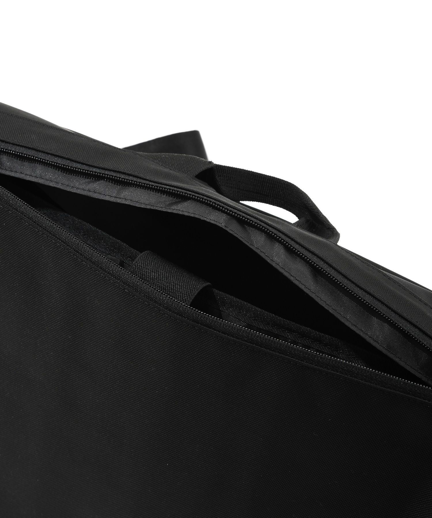★韓国人気★COVERNAT★AUTHENTIC MESSENGER BAG MUSINSA | COVERNAT authentic messenger bag black