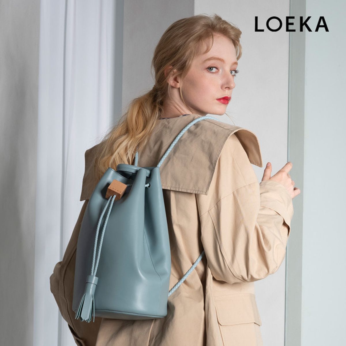 로에카(LOEKA) 밀리 드로우스트링 MILLIE BAG(LK1012)_FOG BLUE