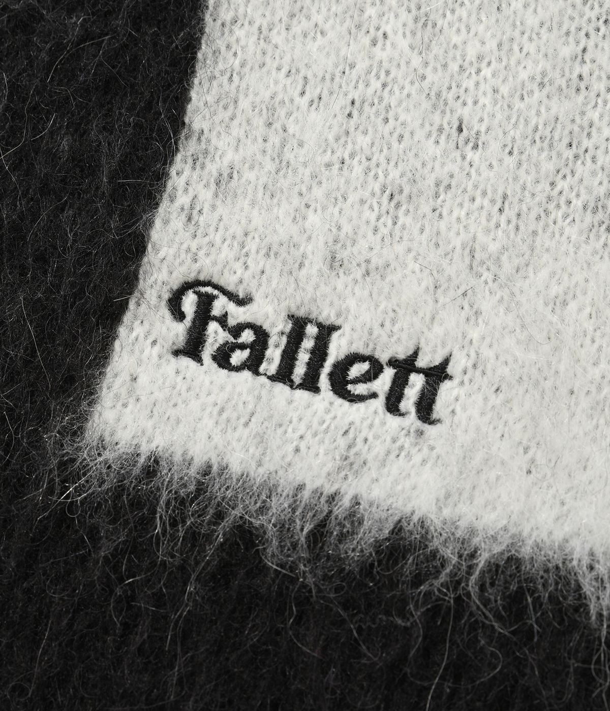 팔렛(FALLETT) 체커보드 니트 블랙