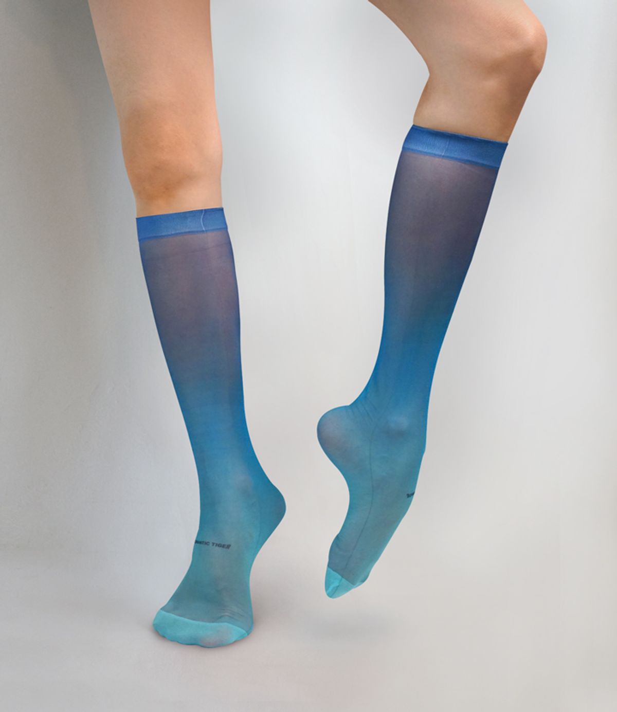 로맨틱타이거(ROMANTIC TIGER) ocean breeze knee stockings