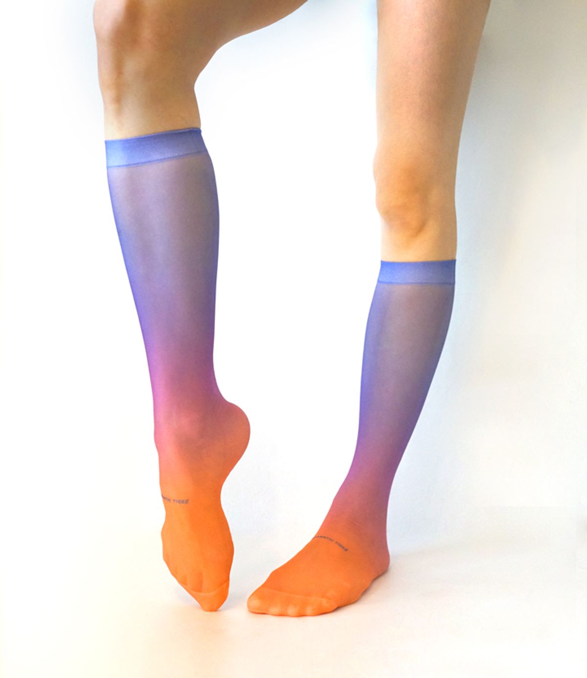 로맨틱타이거(ROMANTIC TIGER) peaches & cream knee stockings
