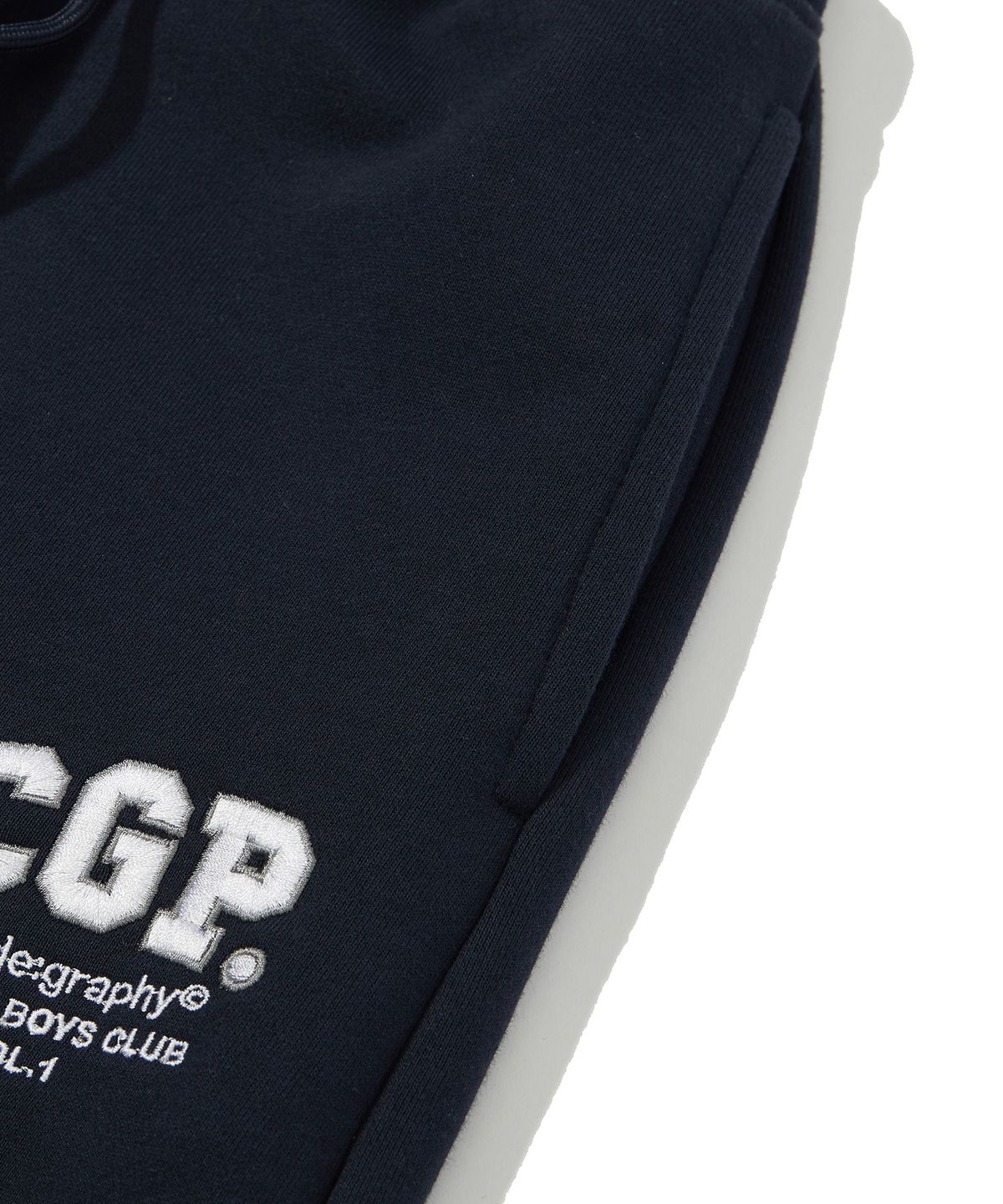 코드그라피(CGP) (우먼) CGP 아치 로고 트레이닝 팬츠_네이비