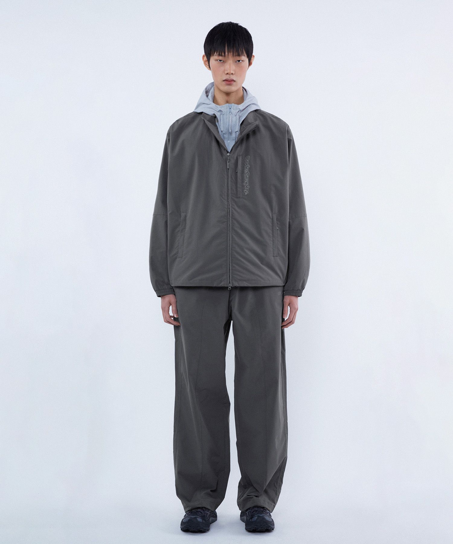 MUSINSA公式 | Codegraphy 2-WAY TECH SHORT JACKET_CHARCOAL