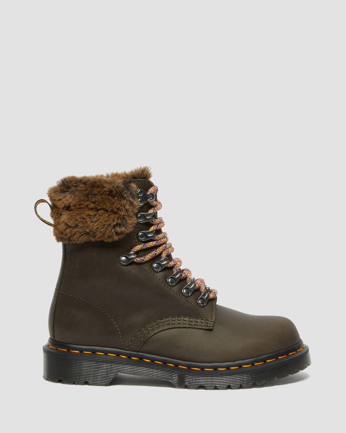 닥터마틴(DR.MARTENS) 1460 세레나 - KHA / 26951481