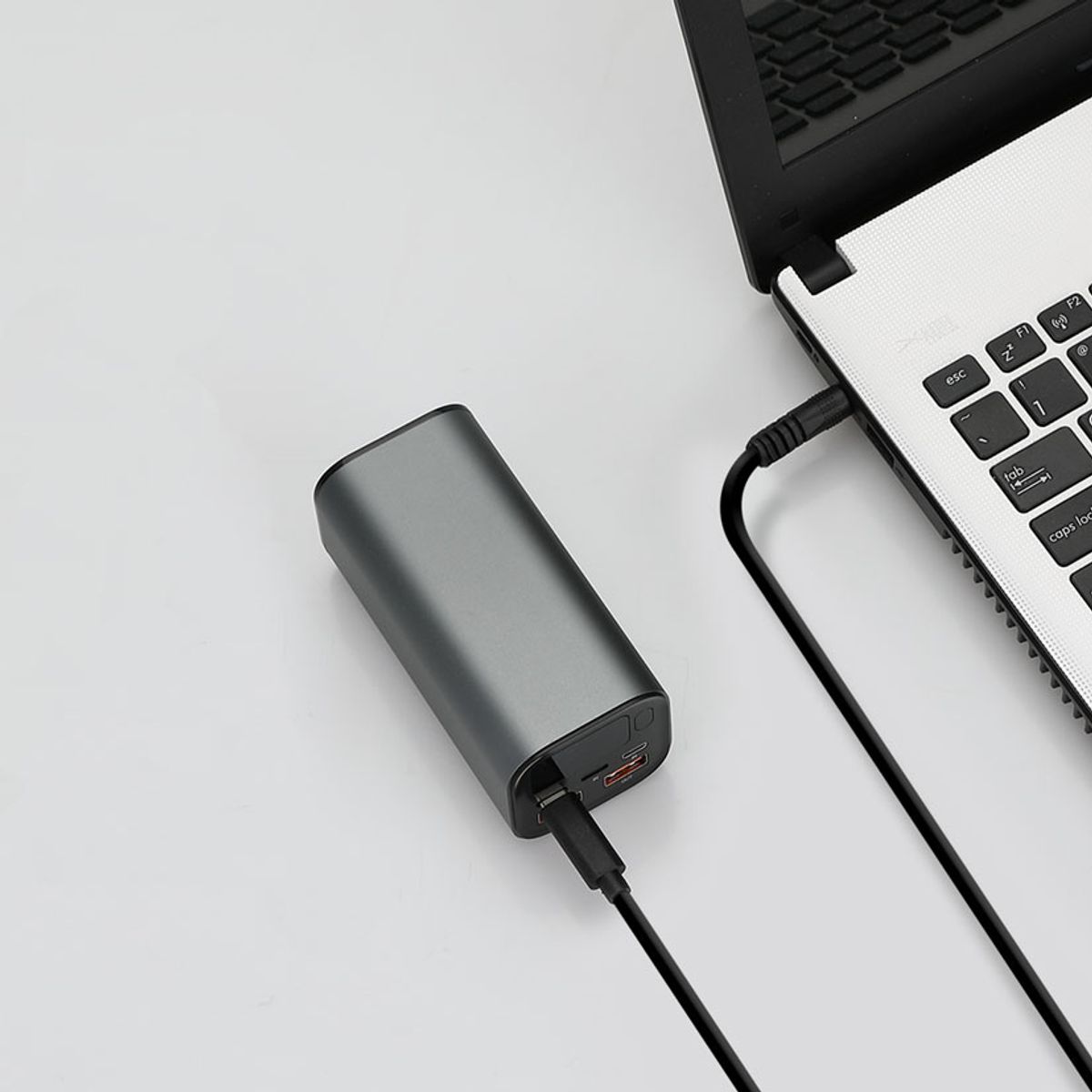 제우스(ZEUS) Elbean 대용량 고속충전 45W PD보조배터리 20000mAH