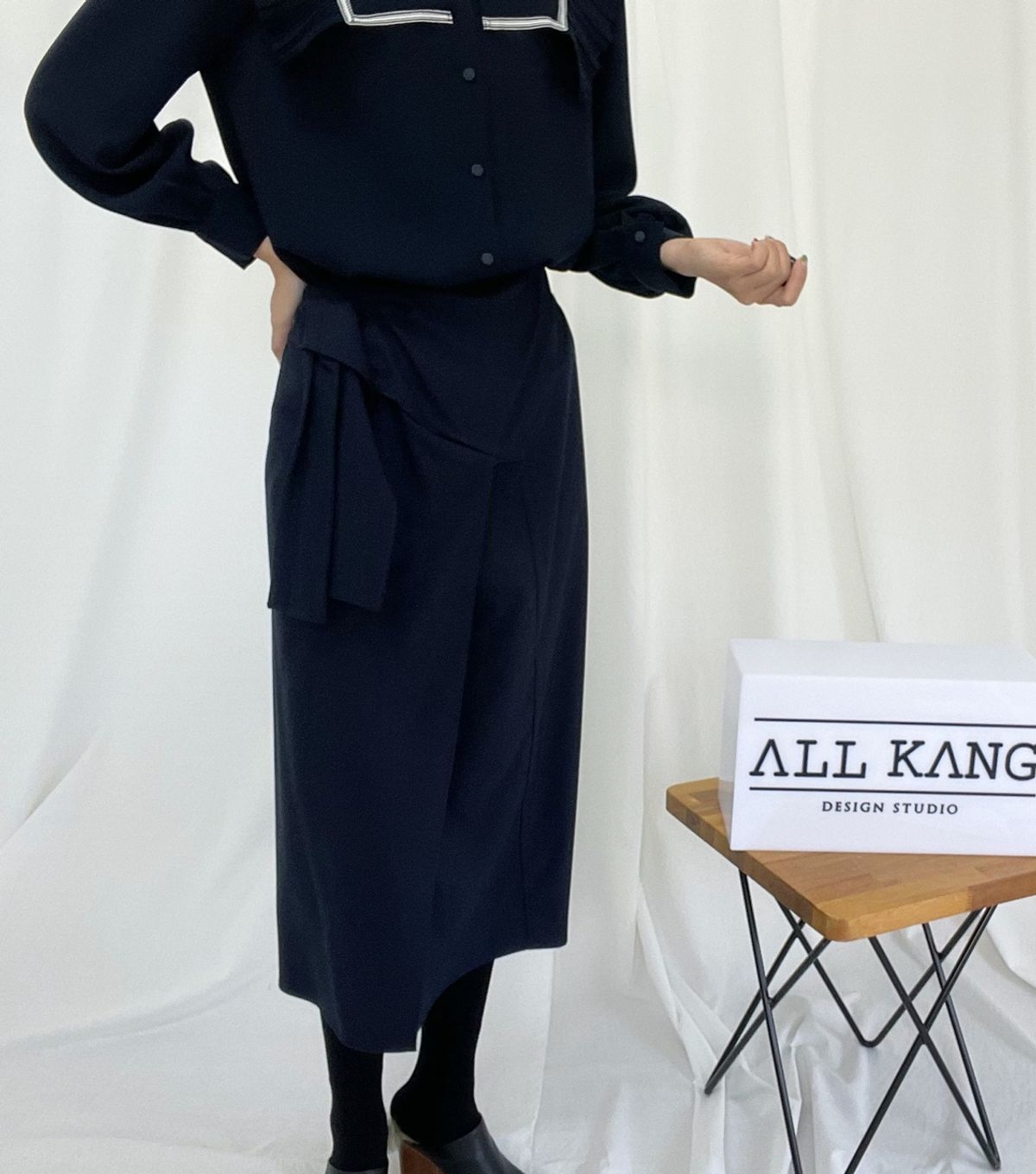 올강 디자인 스튜디오(ALL KANG DESIGN STUDIO) 리본 미디 랩스커트